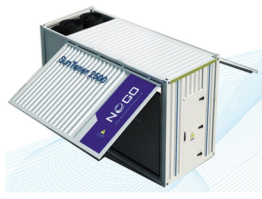 集中式与分布式并驾齐驱 降成本与提效率齐抓共举——北京能高2014 SNEC成果展(图1) 集中式与分布式并驾齐驱 降成本与提效率齐抓共举——北京能高2014 SNEC成果展(图1)